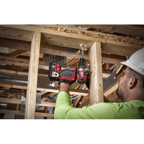 Аккумуляторная дрель-шуруповерт Milwaukee M18 BLDD2-502X 4933464515