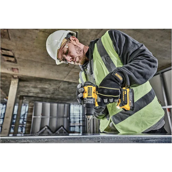 Аккумуляторная дрель-шуруповерт DeWalt DCD800E2T-QW