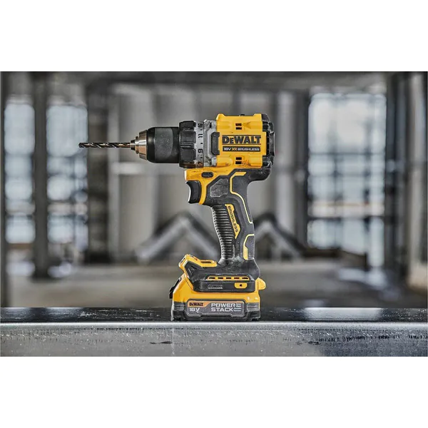 Аккумуляторная дрель-шуруповерт DeWalt DCD800E2T-QW