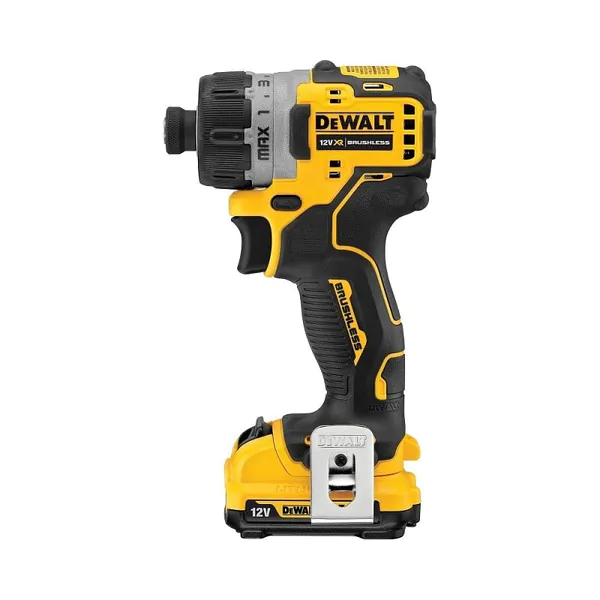 Аккумуляторный шуруповерт DeWalt DCF601D2