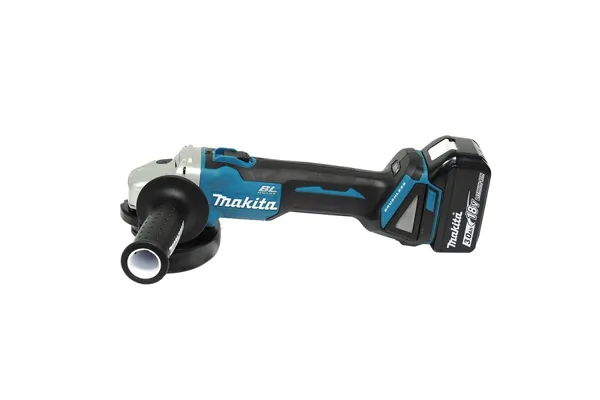 Аккумуляторная угловая шлифовальная машина Makita DGA504RF