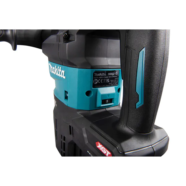 Аккумуляторный отбойный молоток Makita HM001GZ02 XGT 40В BL,9.4Дж