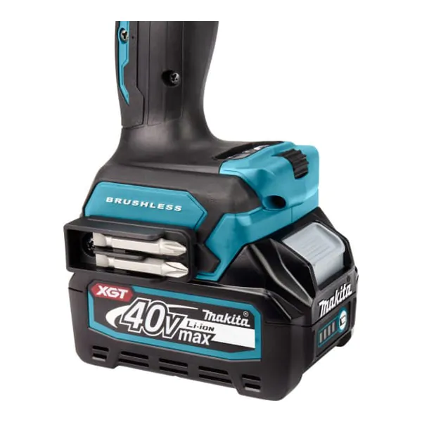 Аккумуляторная дрель-шуруповерт Makita DF001GD201  XGT BL 140/68Нм 2*2,5Ач