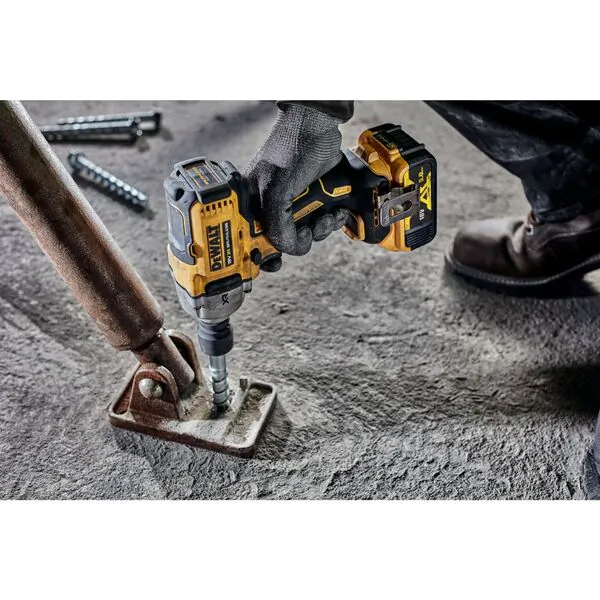 Аккумуляторный гайковерт DeWalt DCF891NT-XJ