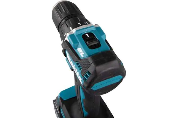 Аккумуляторная дрель-шуруповерт Makita DDF487Z