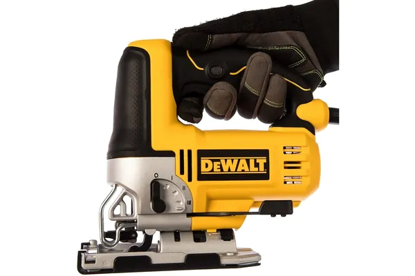 Лобзик DeWalt DW349B-KS