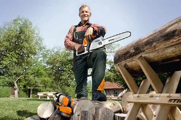 Пила цепная бензиновая Stihl MS 251 шина R 40см цепь 63 PM 1143-200-0493