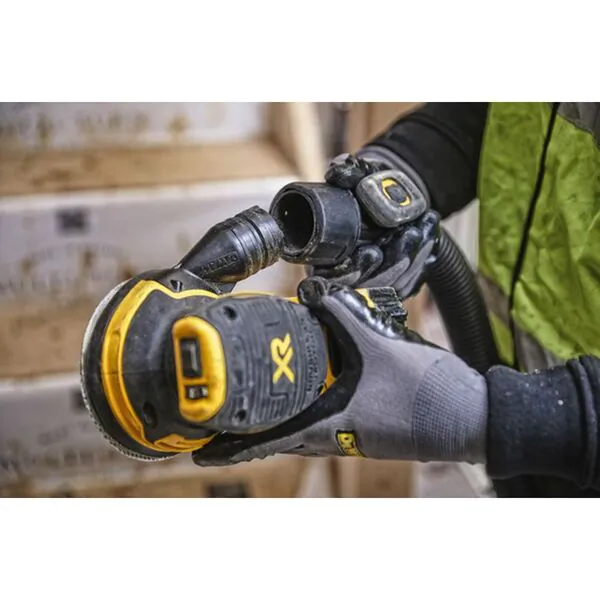 Аккумуляторная эксцентриковая шлифовальная машина DeWalt DCW210N-XJ  без акб и зу 