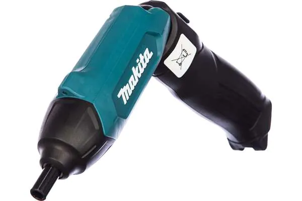 Аккумуляторная отвертка Makita DF001DW 187121