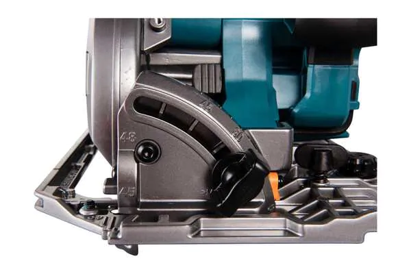 Аккумуляторная дисковая пила Makita HS004GZ01 XGT