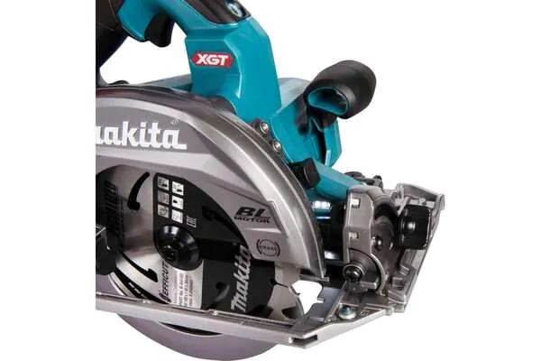 Аккумуляторная дисковая пила Makita HS004GZ01 XGT