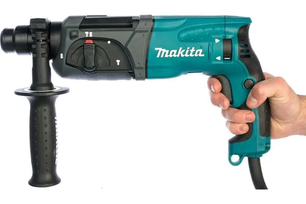 Перфоратор Makita HR2470