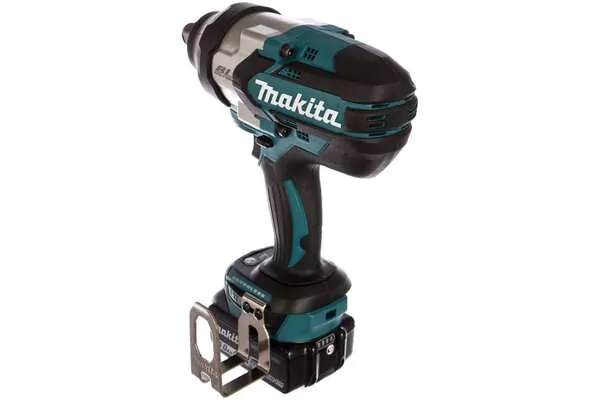 Аккумуляторный гайковерт Makita DTW1001RTJ