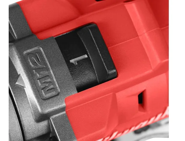 Аккумуляторный шуруповерт Milwaukee M12 FID2-202X 4933479877