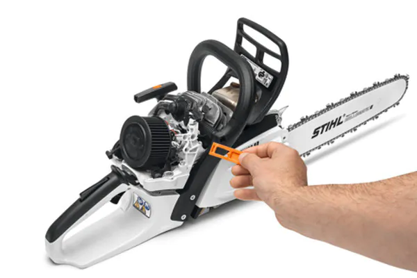 Пила цепная бензиновая Stihl MS 230 шина R 40 см, цепь 63 PM + подарок(Заточной набор 1/4", 3/8" 5605-007-1027) 1123-012-3036