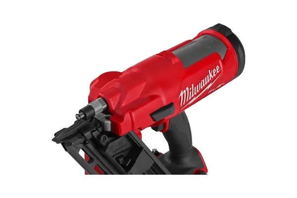 Аккумуляторный гвоздезабиватель Milwaukee M18 FFN-502C 4933471404