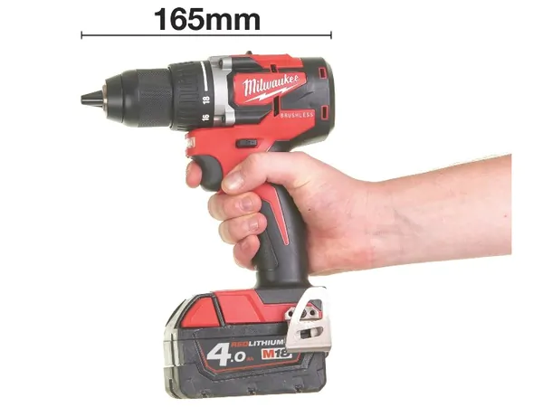 Аккумуляторная дрель-шуруповерт Milwaukee M18 CBLDD-0 4933464316