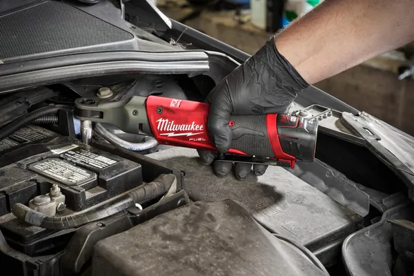 Аккумуляторная импульсная трещётка Milwaukee M12 FIR12-0 FUEL  4933459800