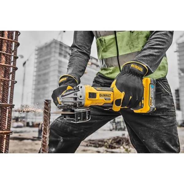 Аккумуляторная угловая шлифовальная машина DeWalt DCG405P2-QW