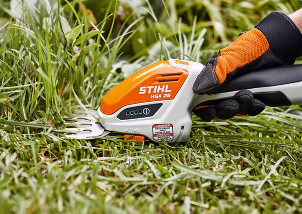 Аккумуляторный кусторез Stihl HSA 26 SET HA03-967-1800