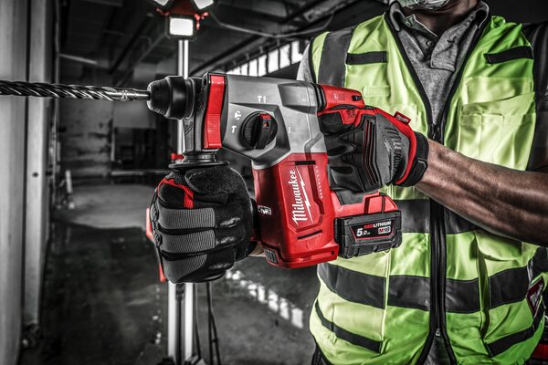 Аккумуляторный перфоратор Milwaukee M18BLH-0 4933479426